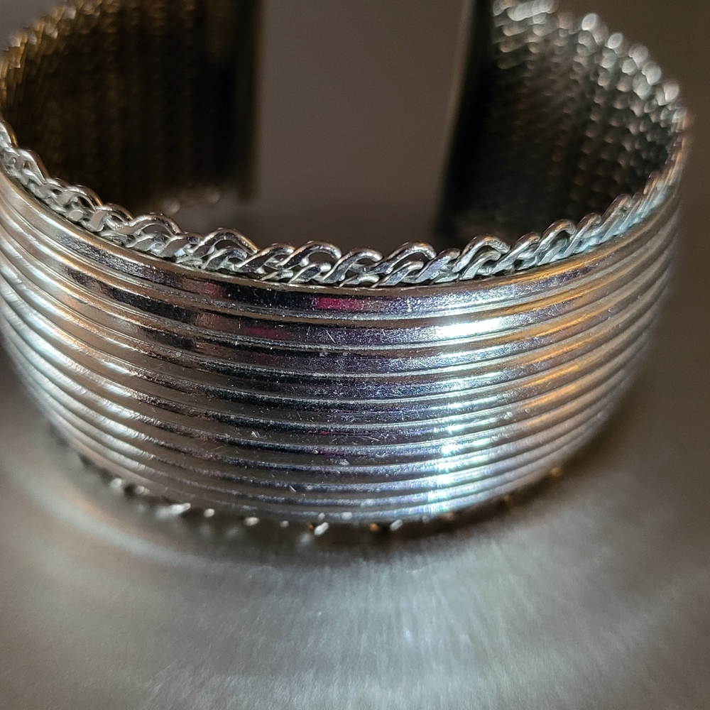 Late 1950's "VOLUPTE" Signed Cartouche Silver Ribbed 1.25" Wide Cuff Bracelet - Picture 3 of 8